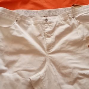 White Capri Jeans shorts